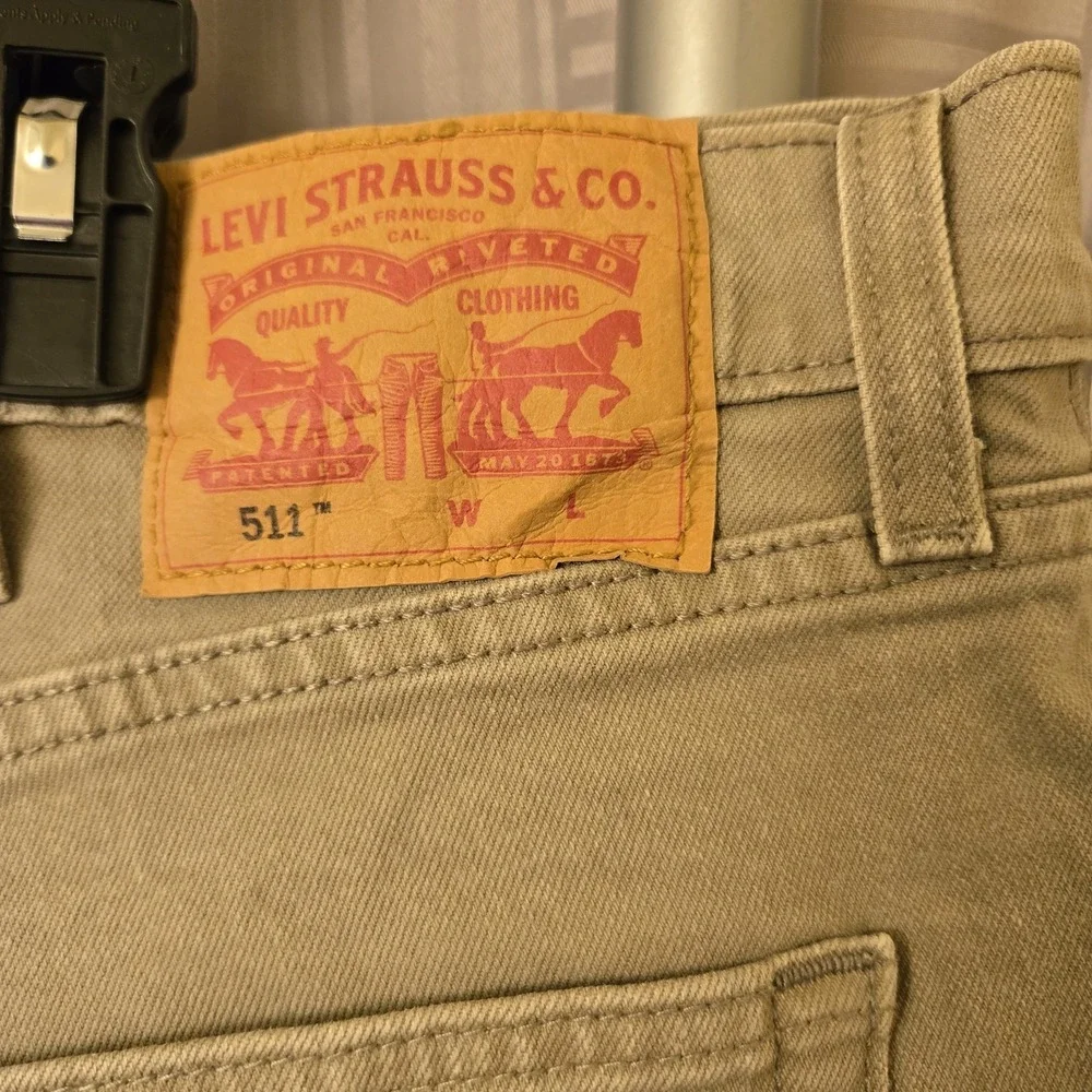 Levi's 511 Slim Fit Jeans Mens 44x30 (Fits 44x28)  Light Tan Beige Stretch Denim